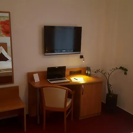 Hotel Tauwerk 3*